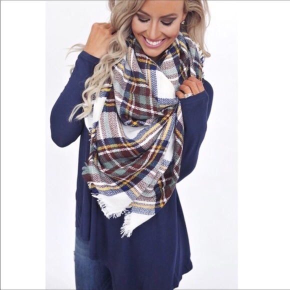 New Teal Oversized Blanket Scarf - Picture 2 of 3